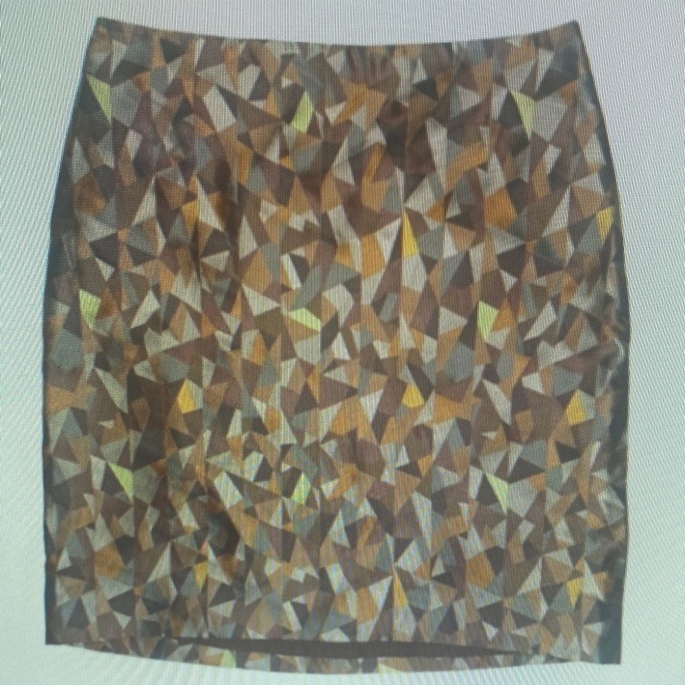 Geometric Patterned Brown Skirt - image 1